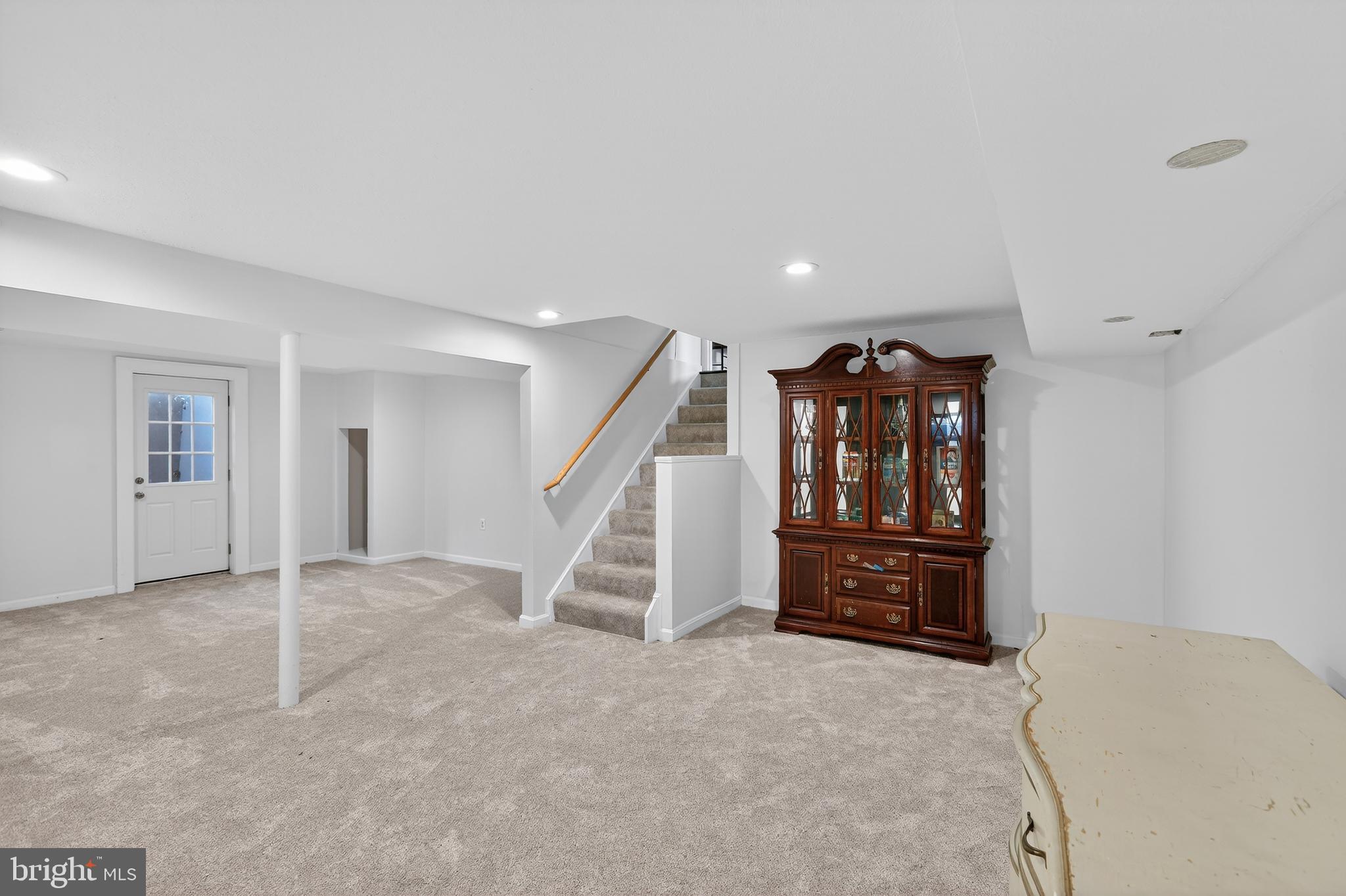 WAYSIDE - Residential