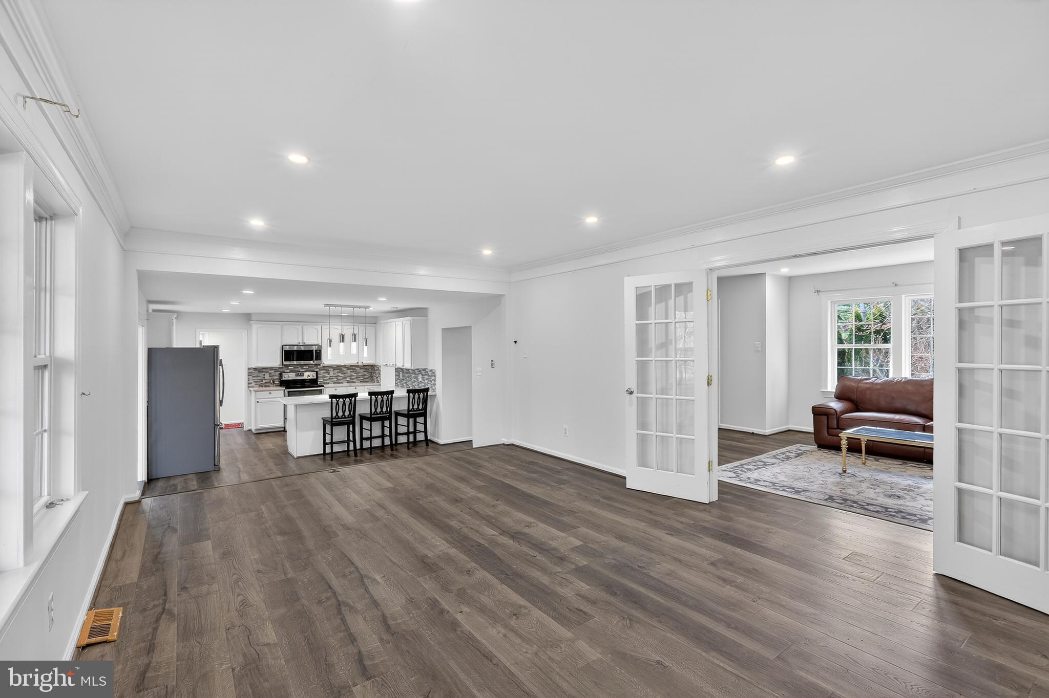 WAYSIDE - Residential