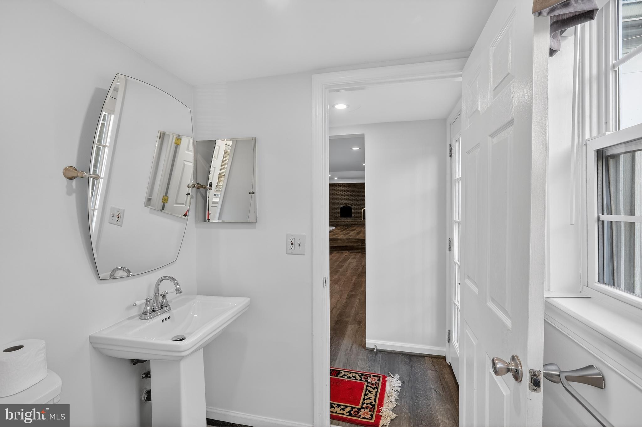 WAYSIDE - Residential