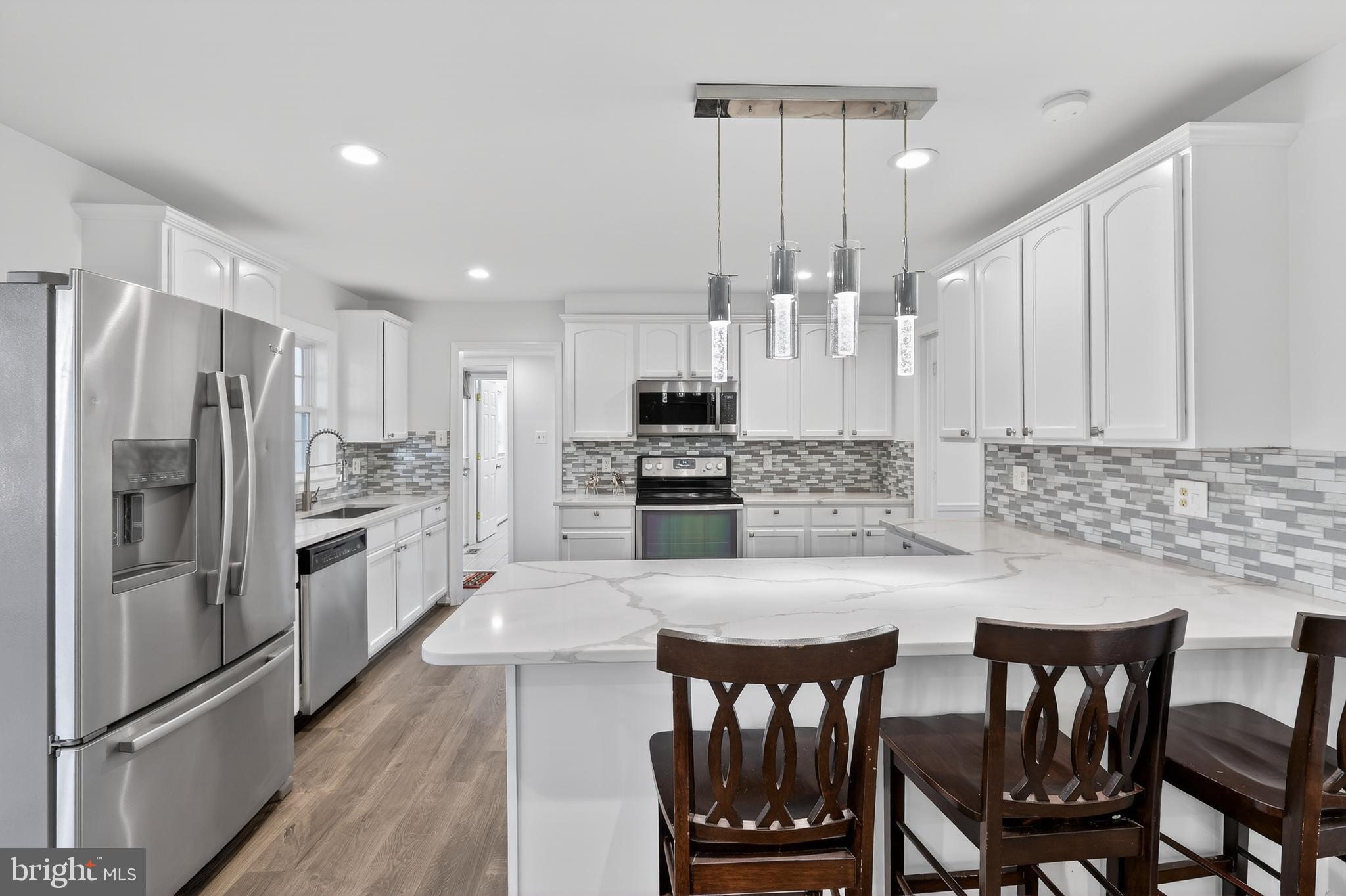 WAYSIDE - Residential