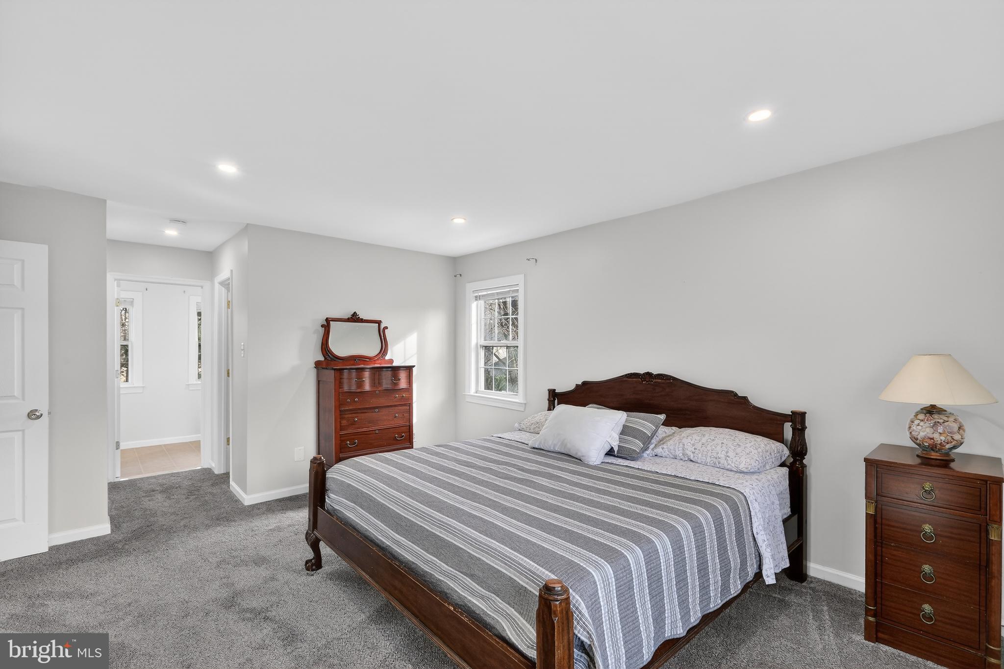 WAYSIDE - Residential