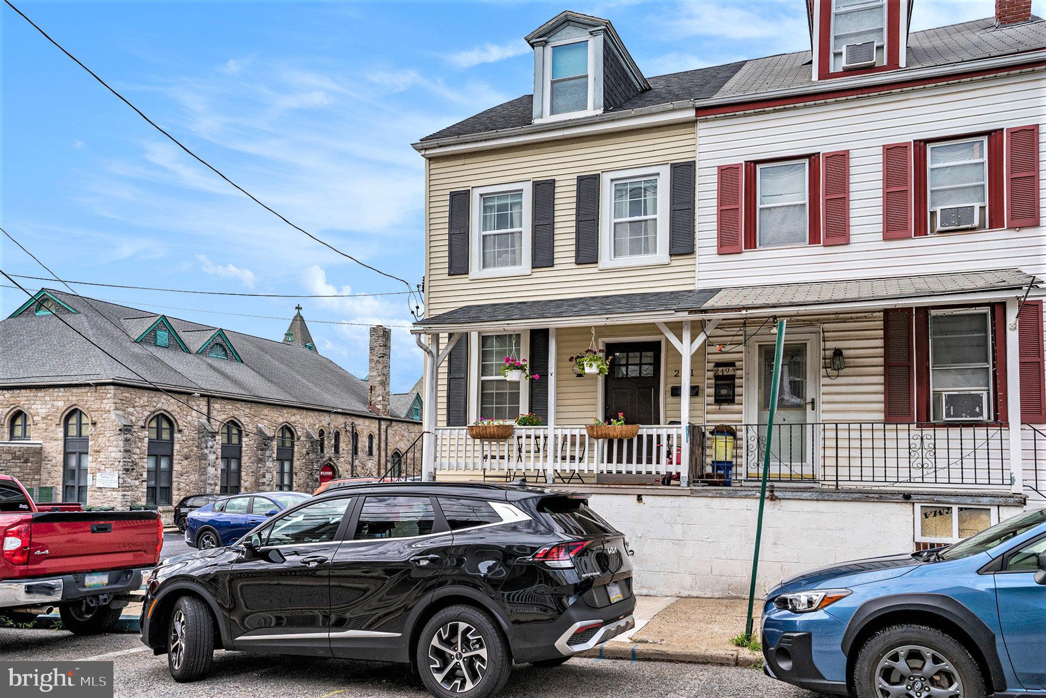 251 HALL STREET