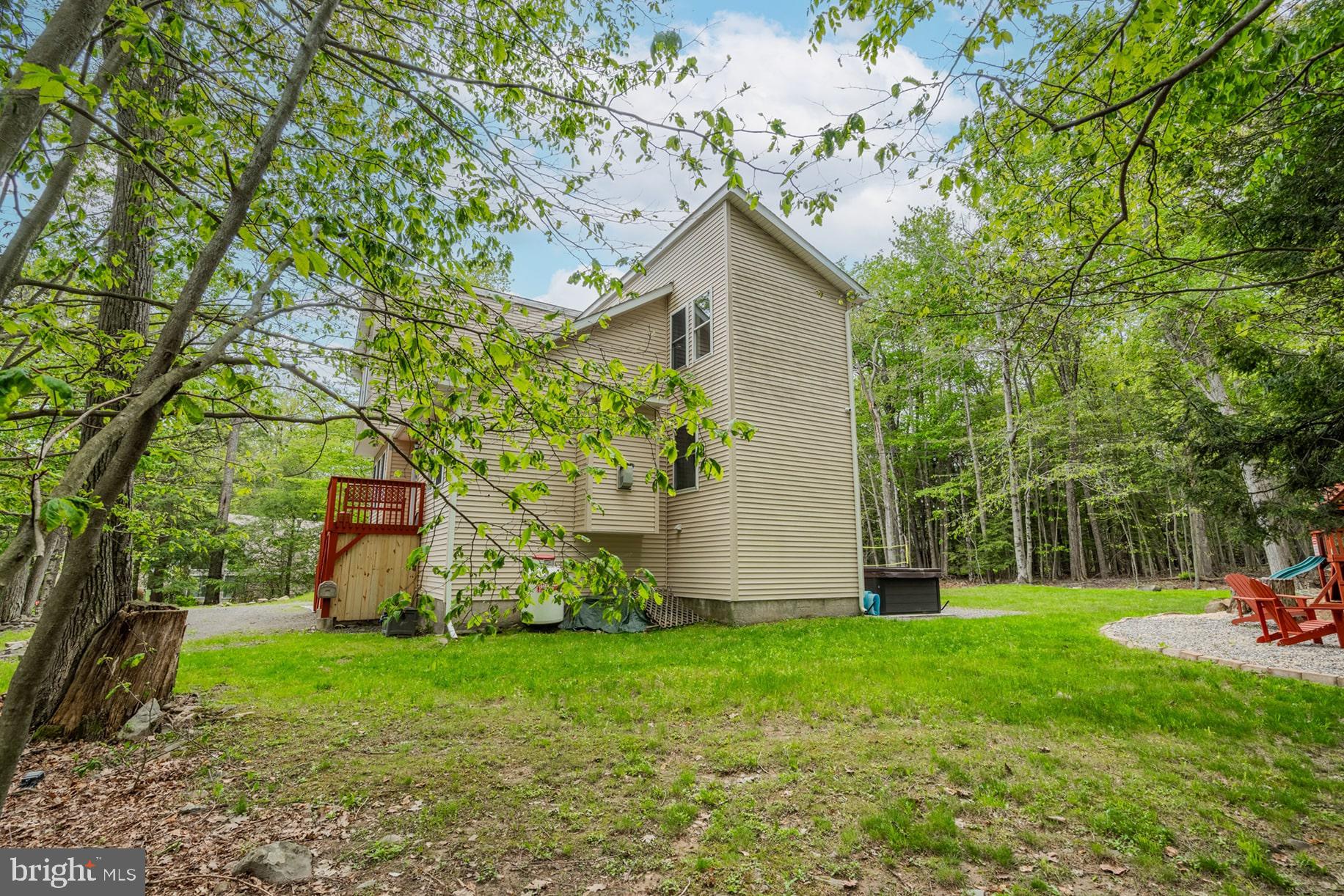 POCONO FARMS - Residential