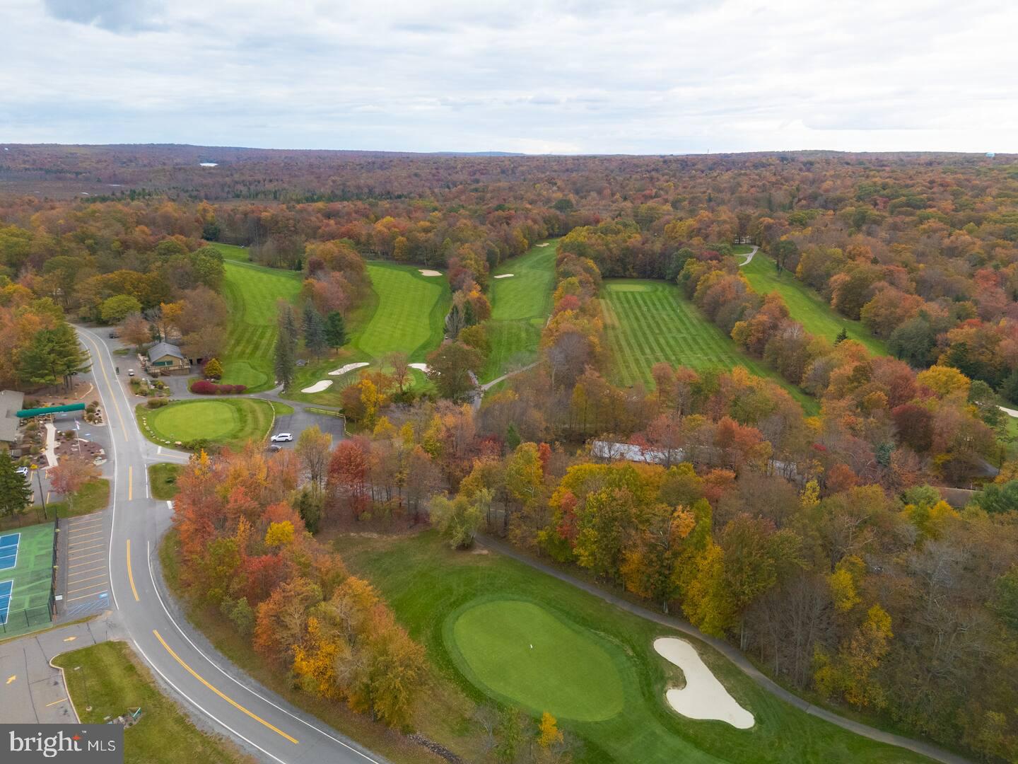POCONO FARMS - Residential