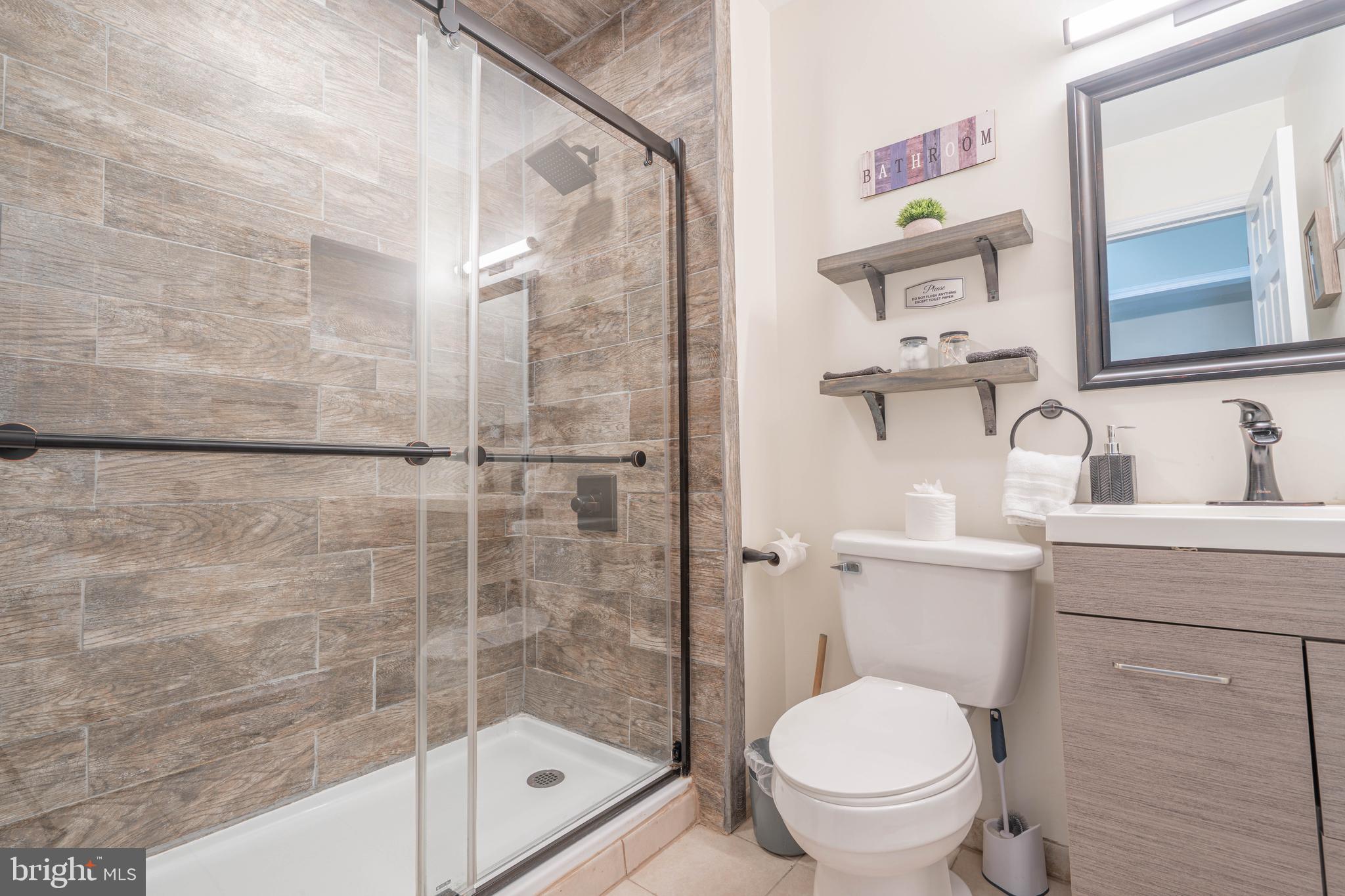 POCONO FARMS - Residential