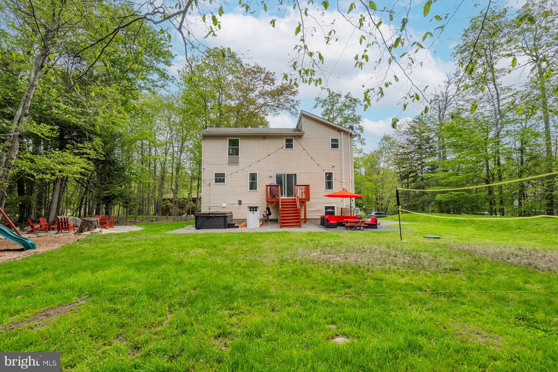 POCONO FARMS - Residential