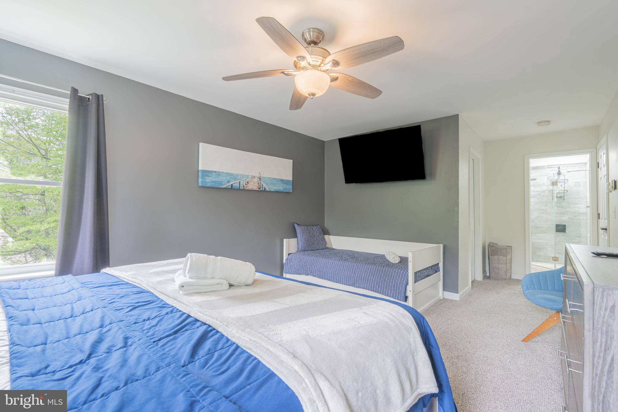 POCONO FARMS - Residential