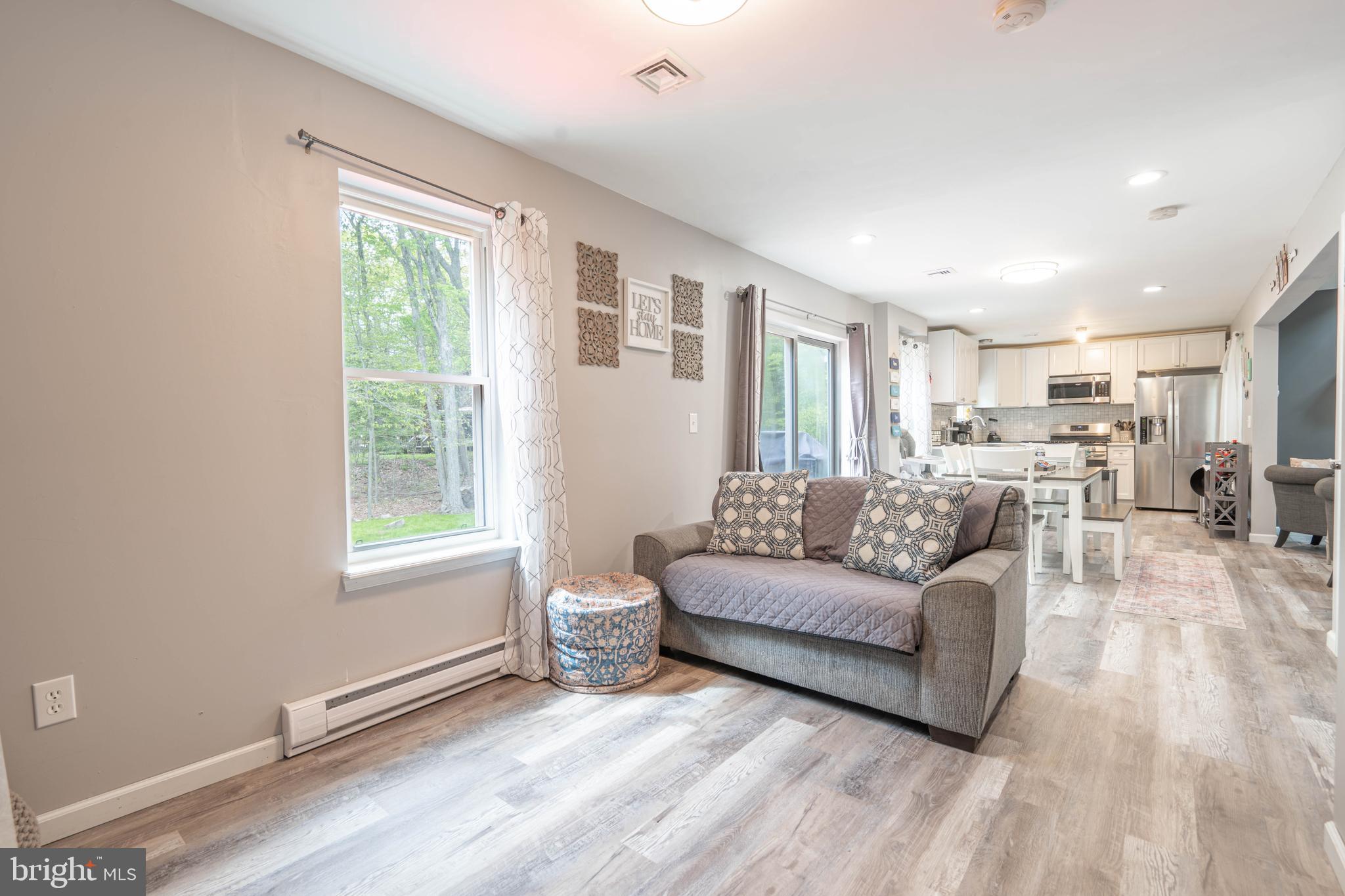 POCONO FARMS - Residential