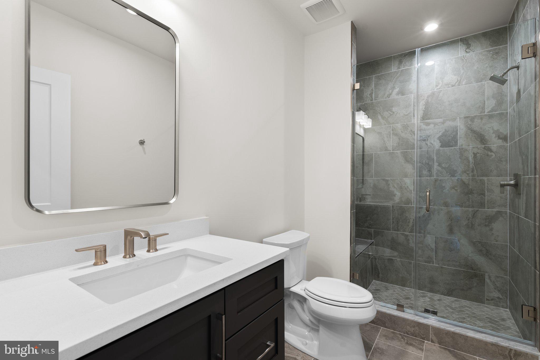 MEADOWBROOK - Residential