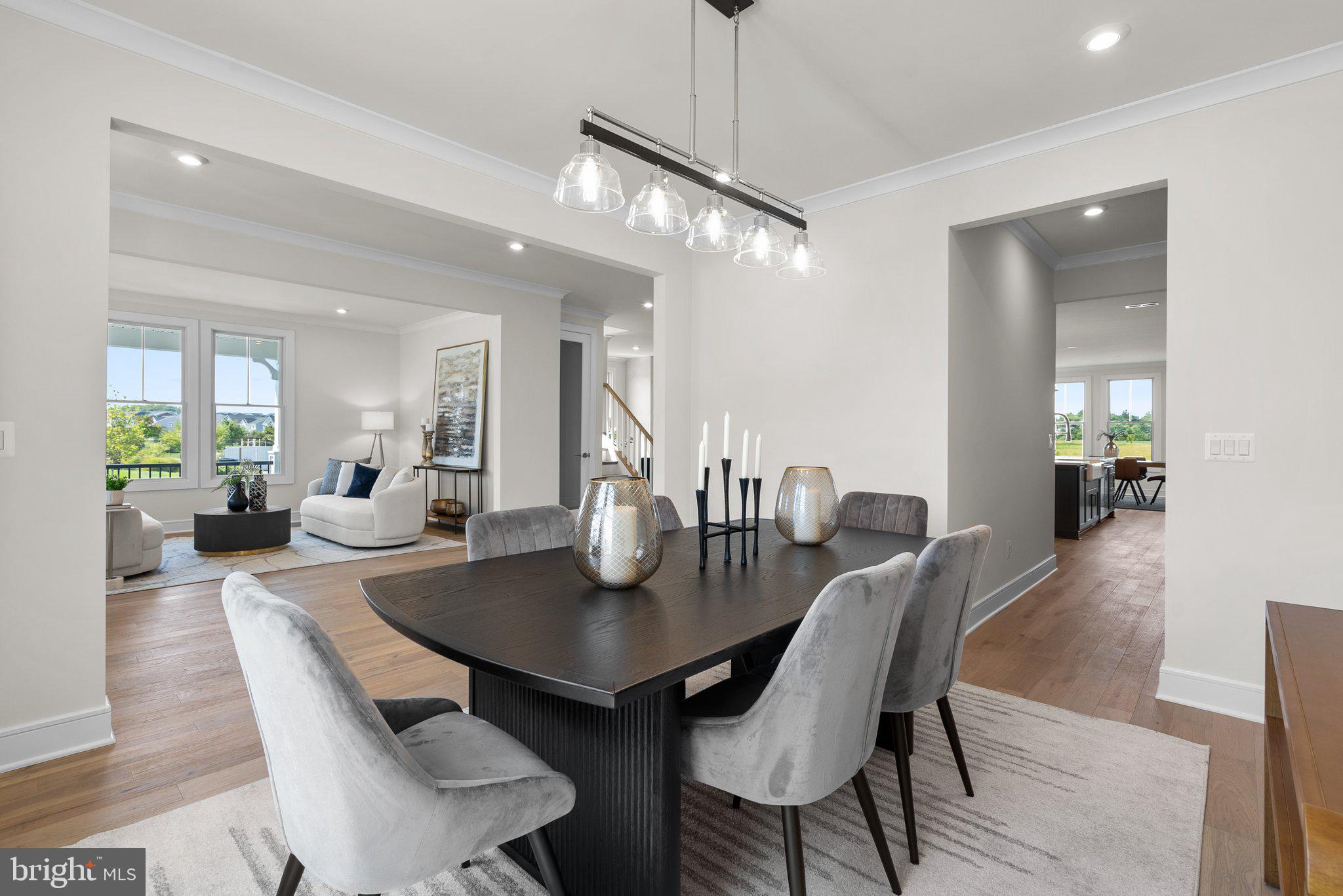 MEADOWBROOK - Residential