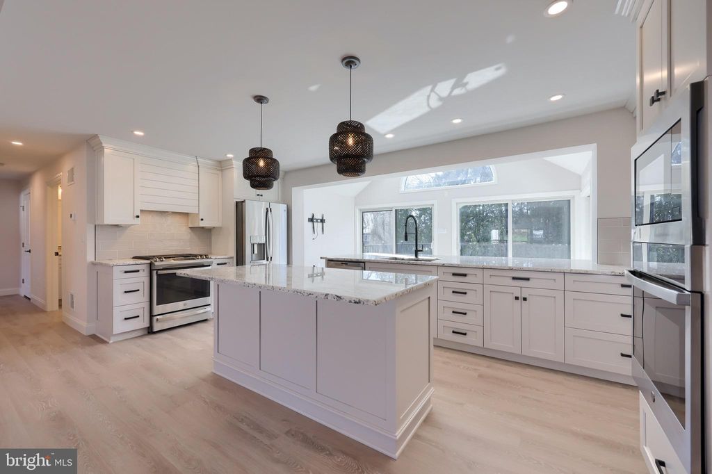 Photo of 2532 SPECKLED DR, EAST PETERSBURG, PA 17520 (MLS # PALA2032818)