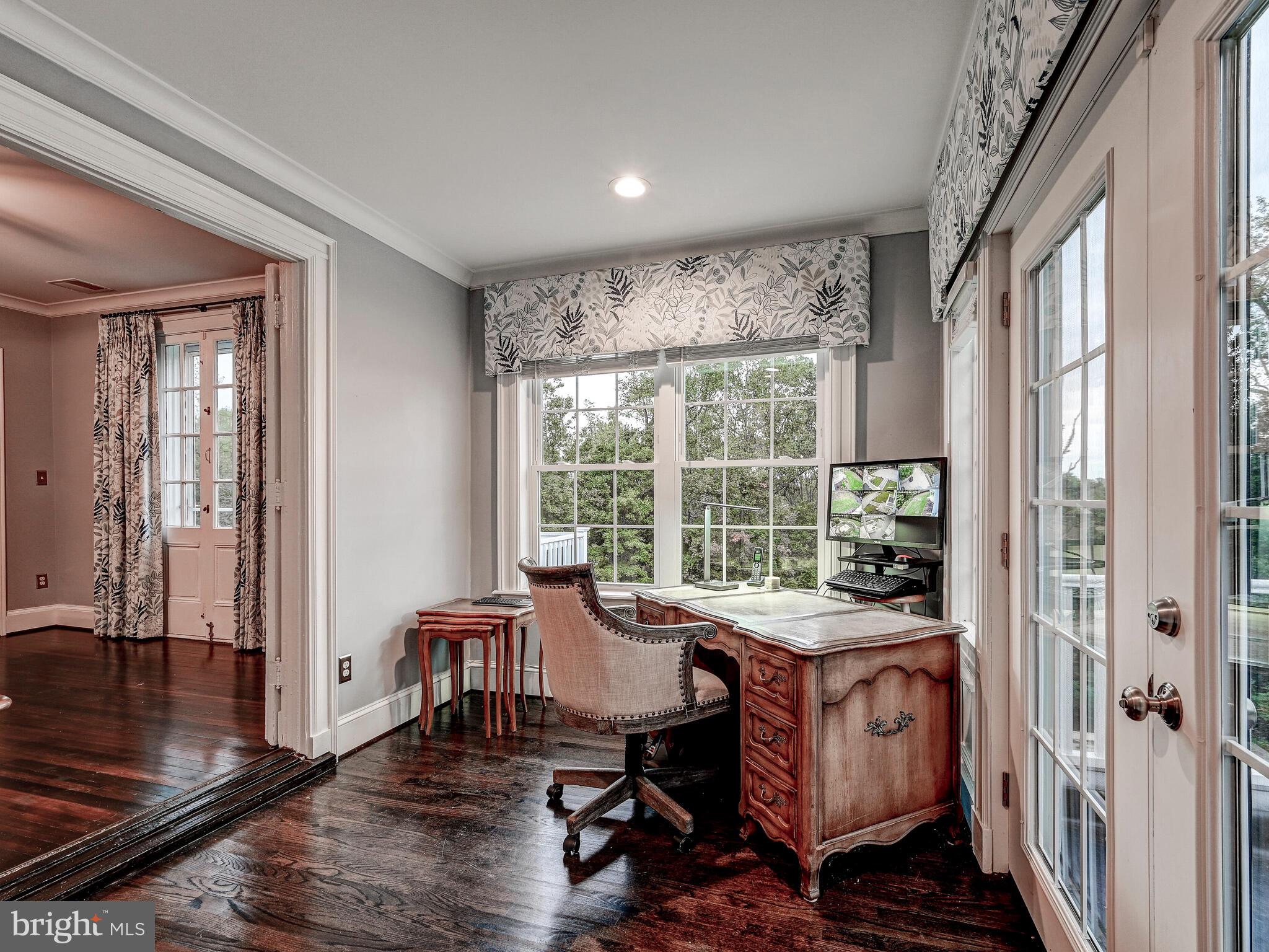 GREENSPRING VALLEY - Residential