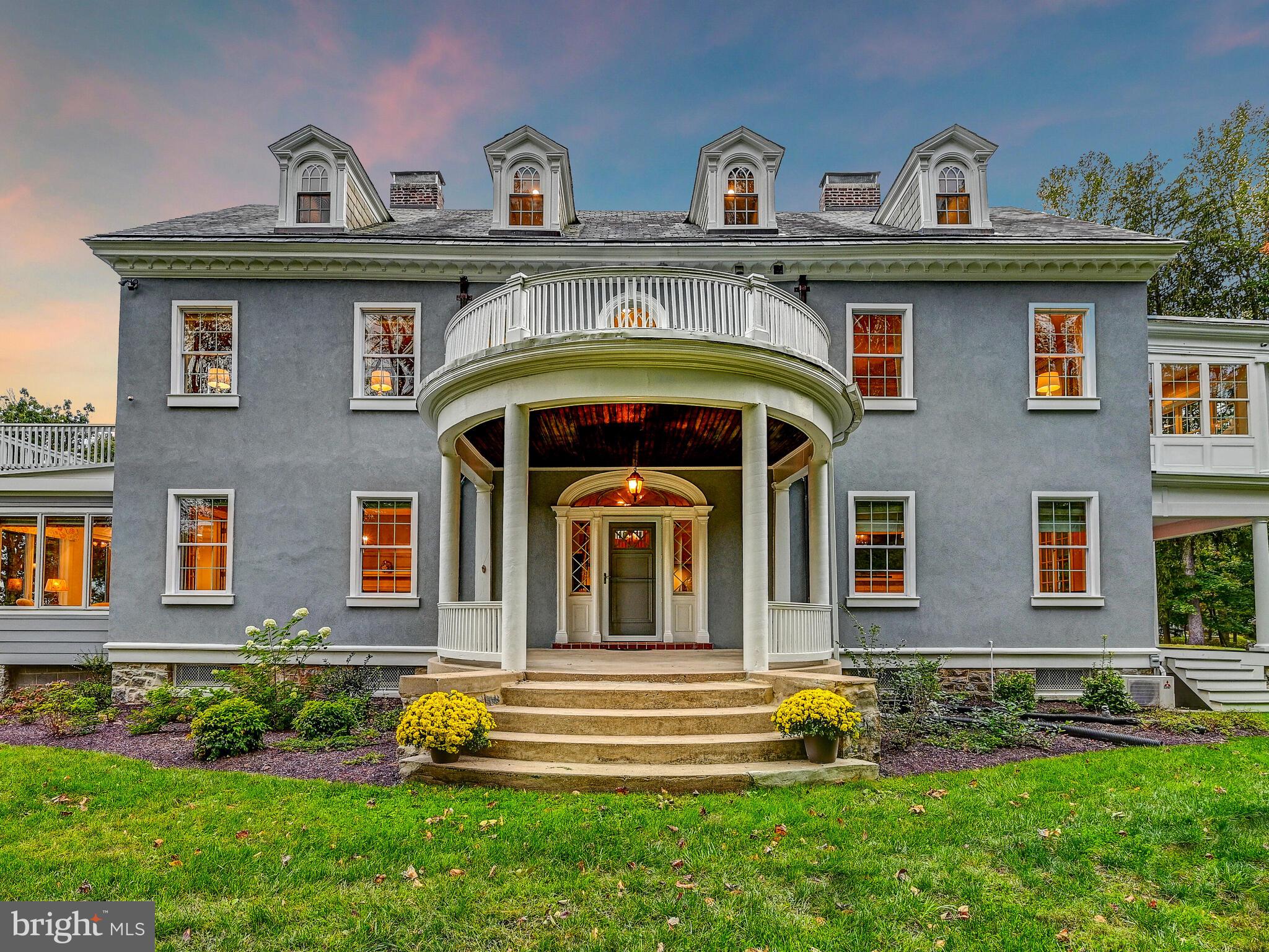 2605 OLD COURT