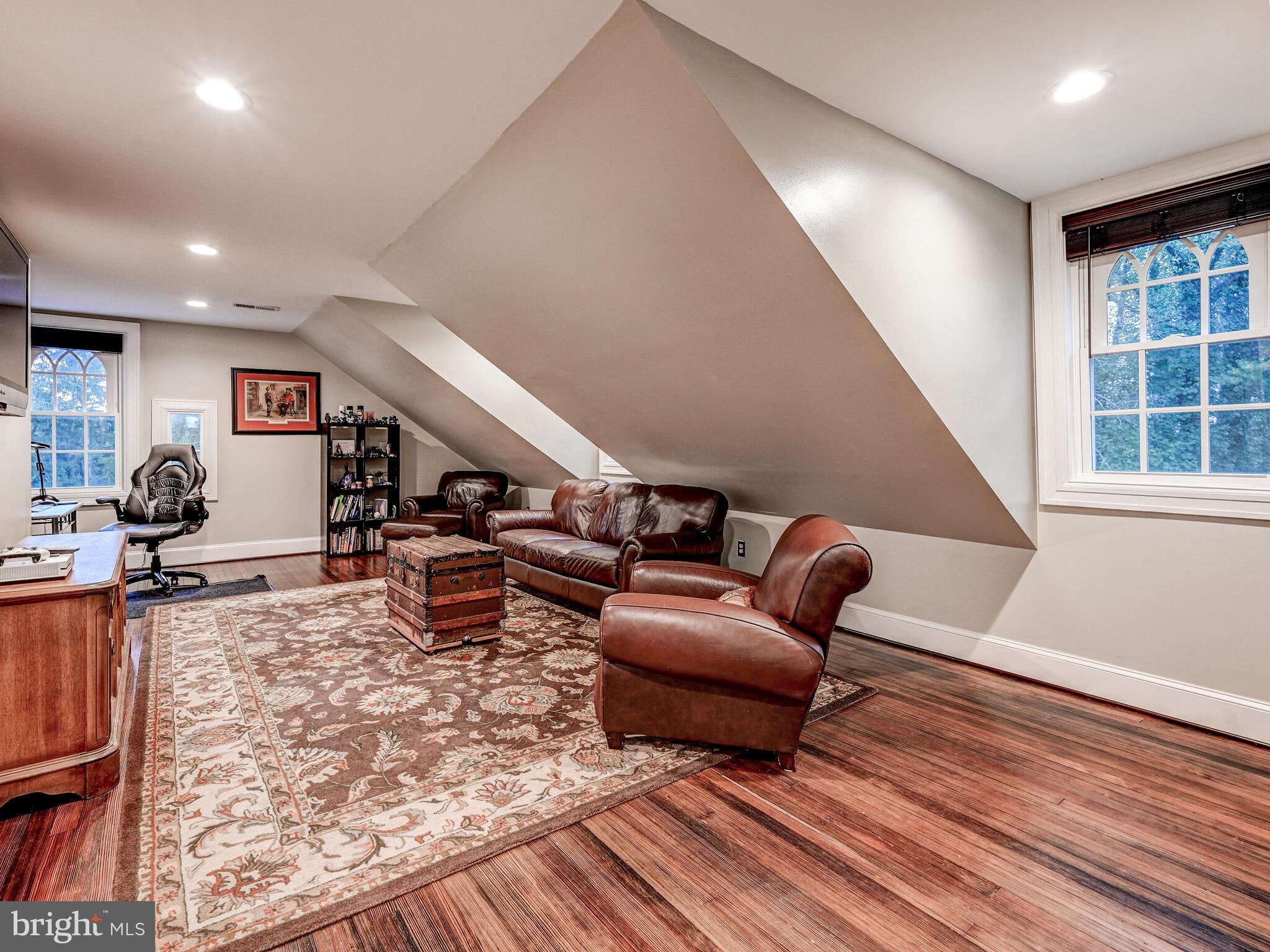 GREENSPRING VALLEY - Residential