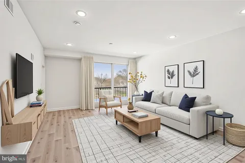 23 Rock Hill Road Unit 206, Bala Cynwyd, PA MLS: PAMC2168404