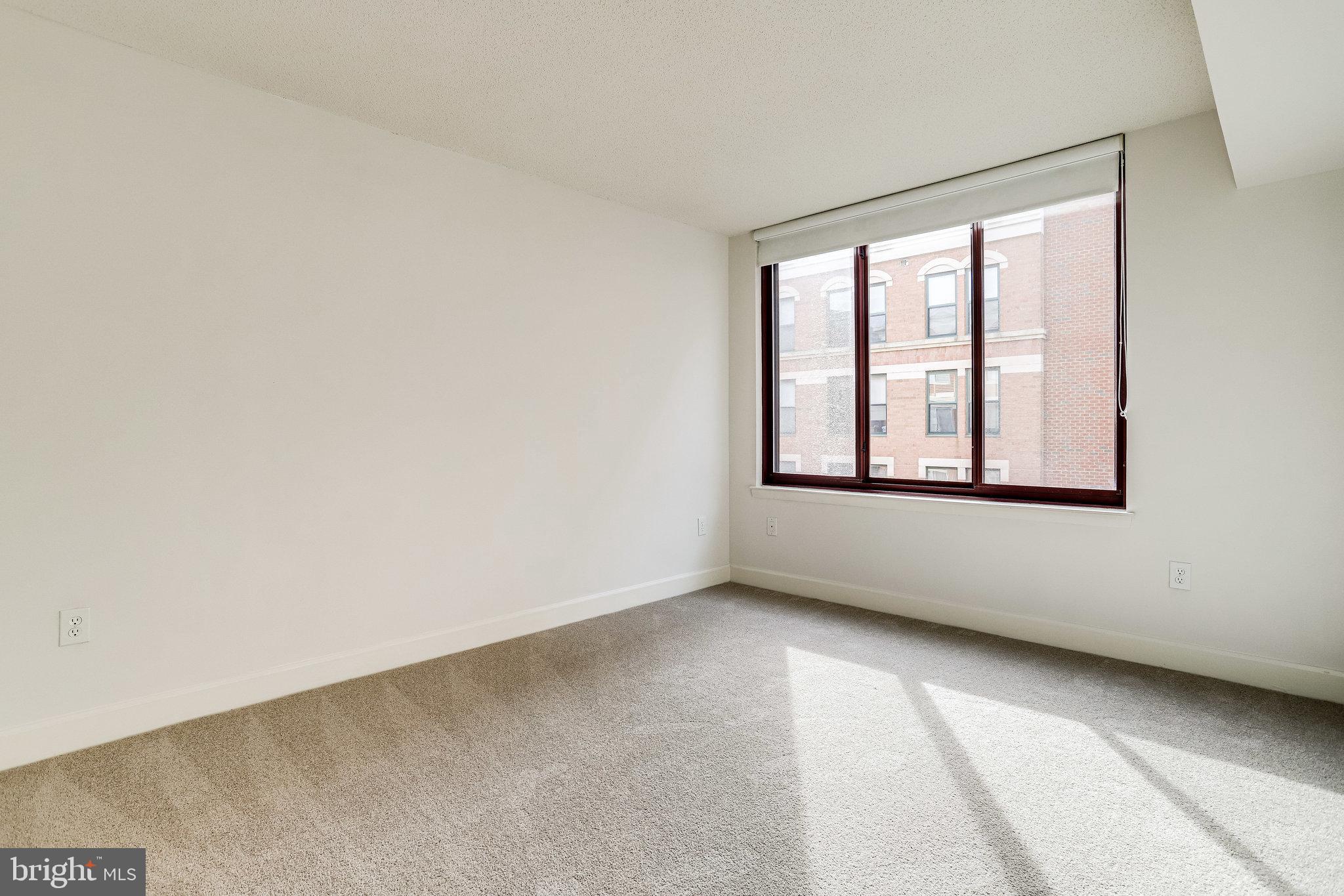 CLARENDON - Residential