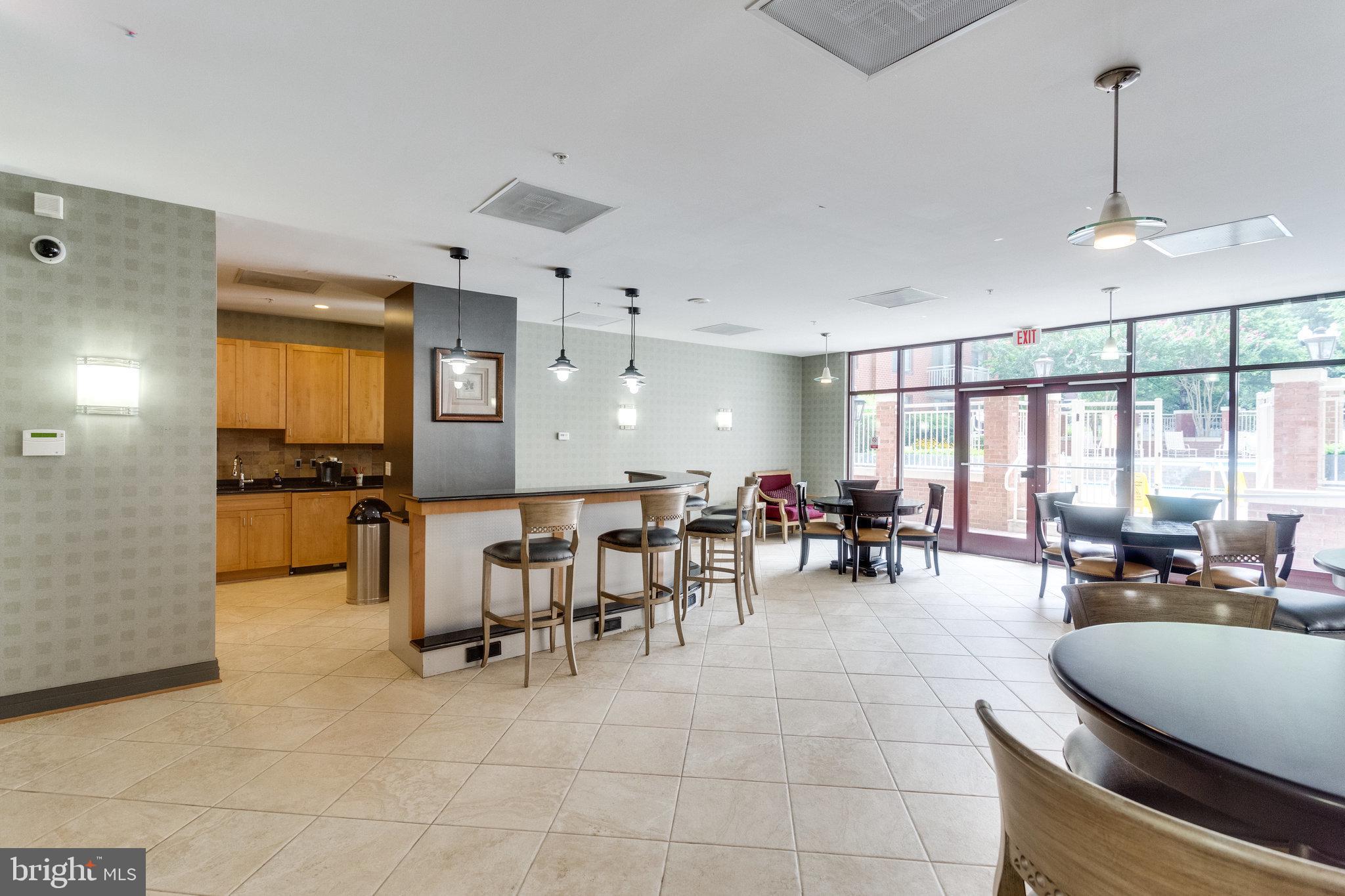 CLARENDON - Residential