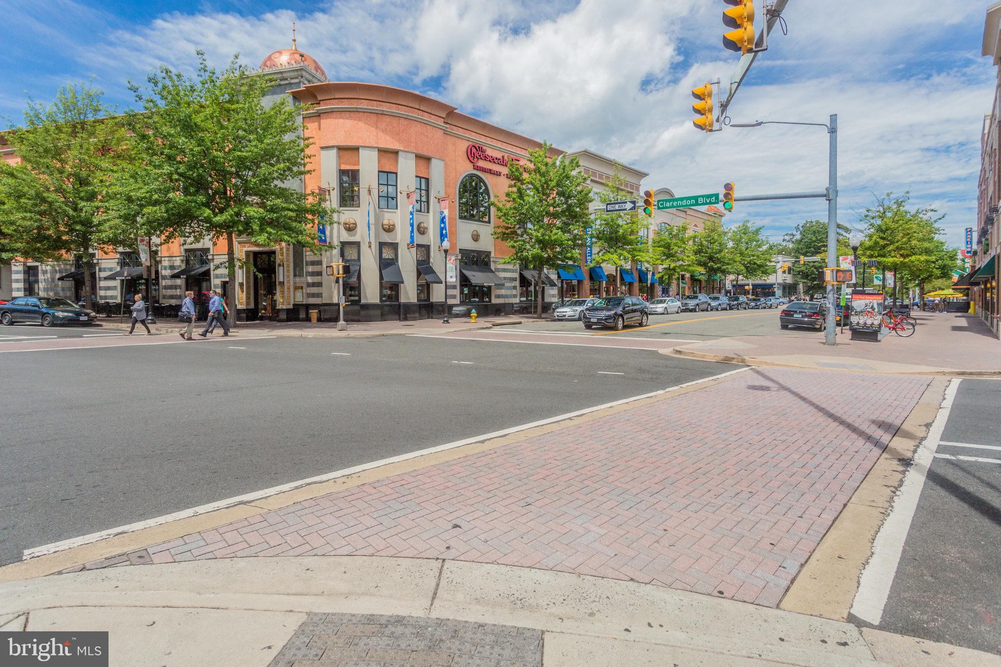 CLARENDON - Residential