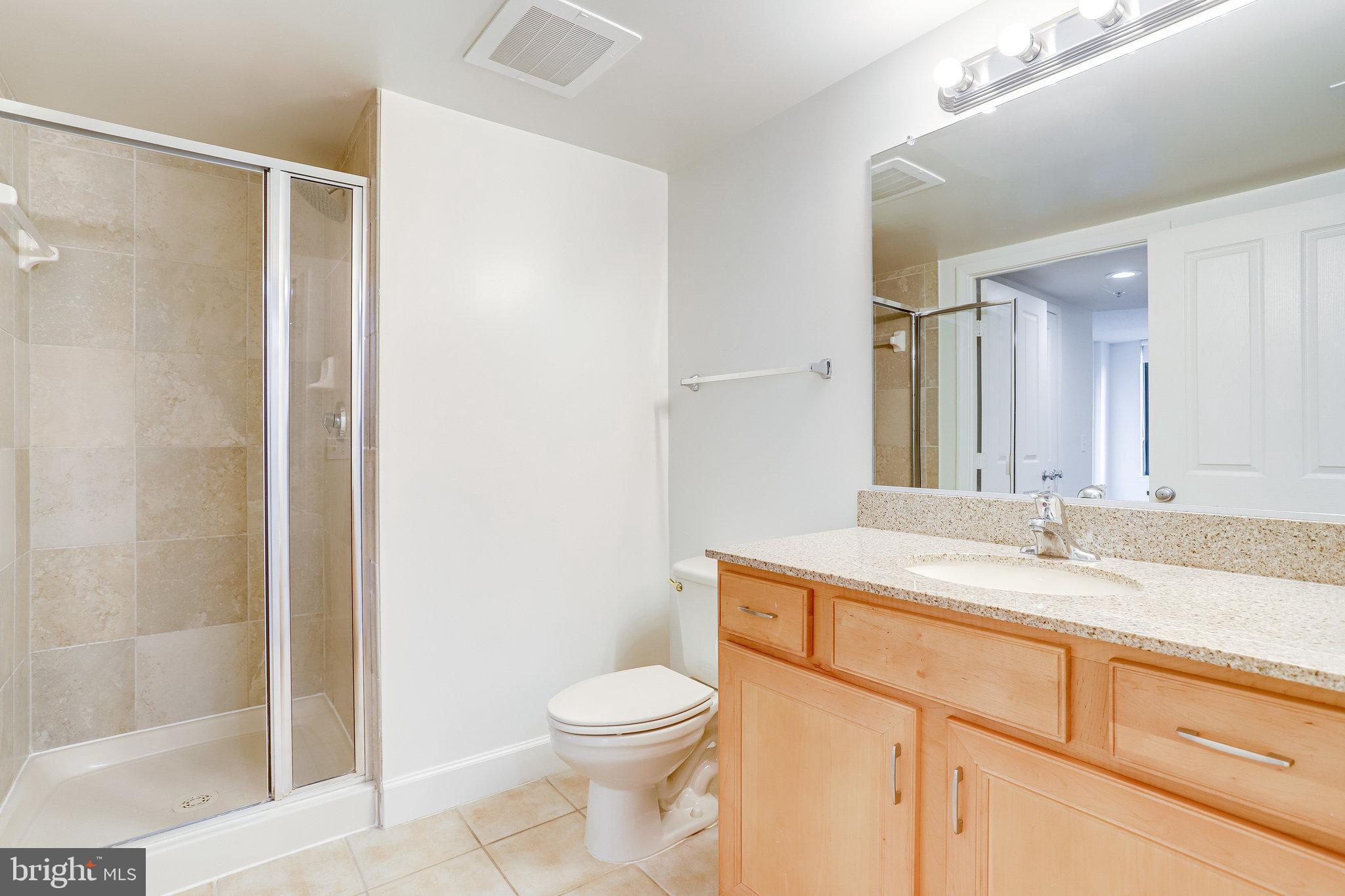 CLARENDON - Residential