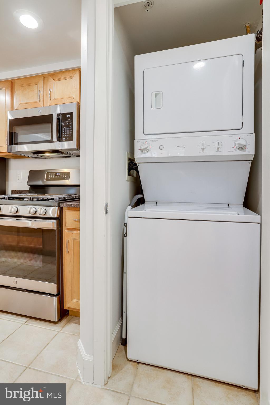 CLARENDON - Residential