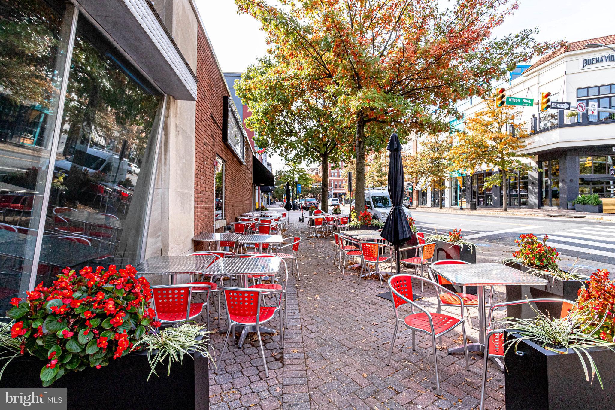 CLARENDON - Residential