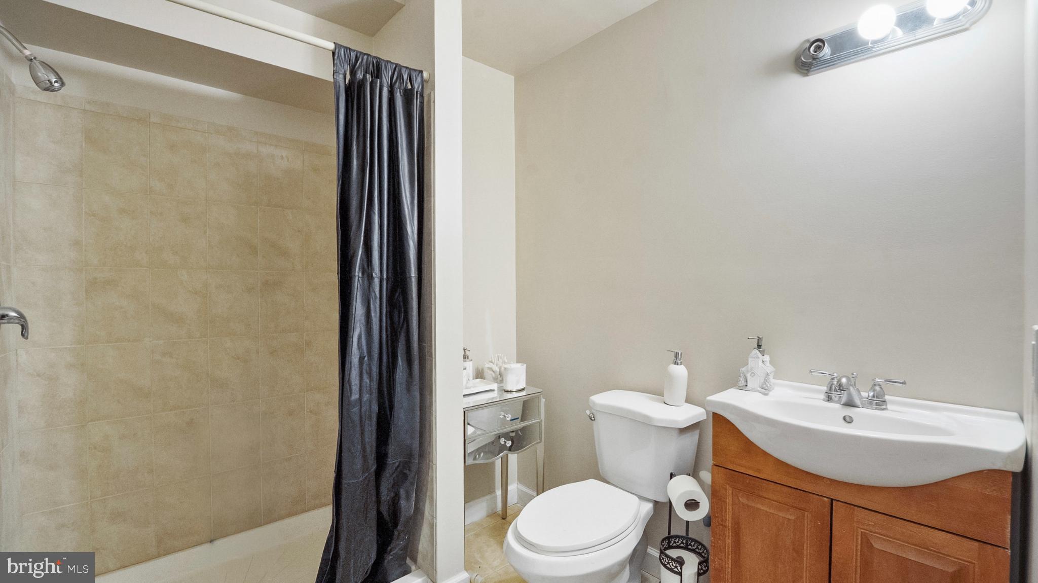 BRANDYWINE CROSSING - Residential Lease