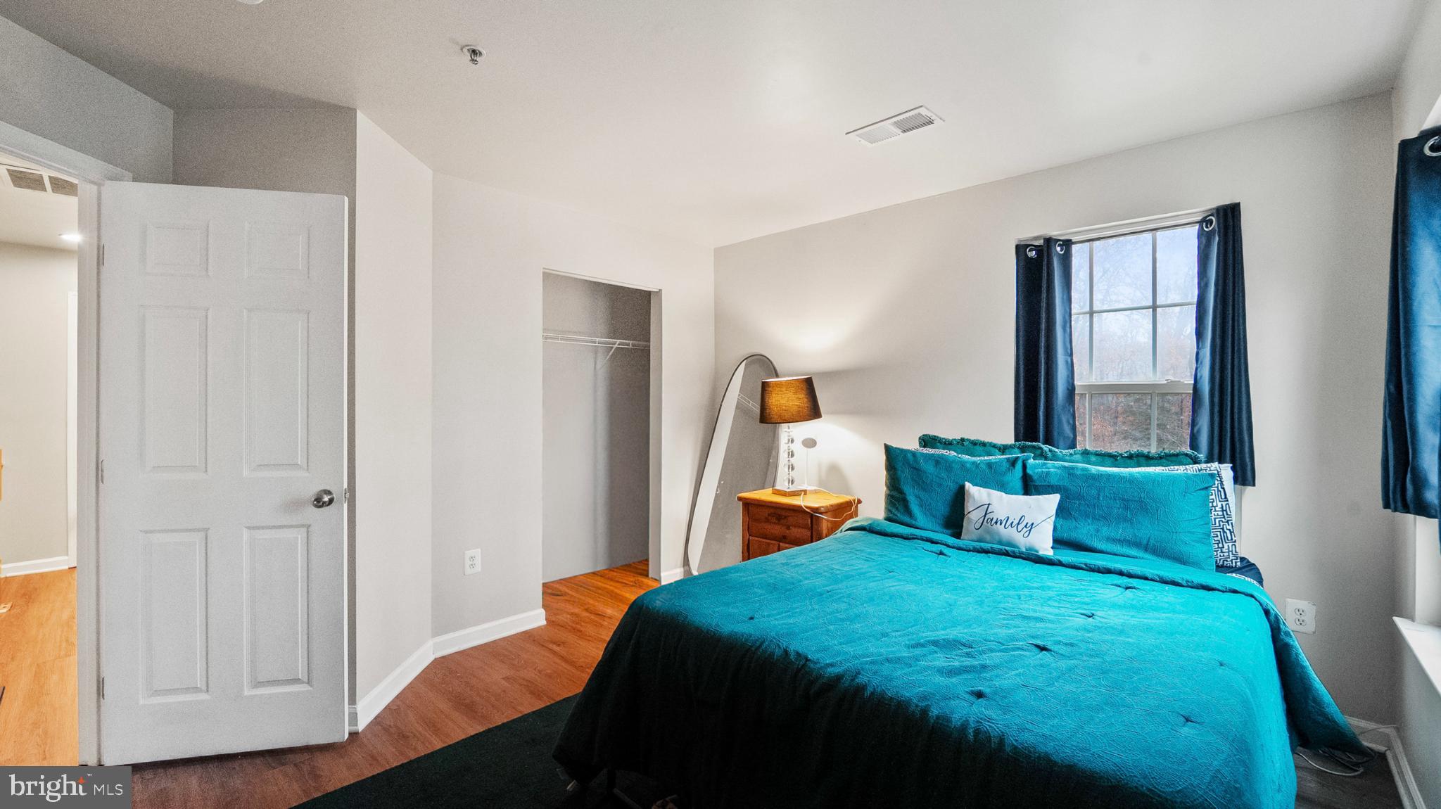 BRANDYWINE CROSSING - Residential Lease