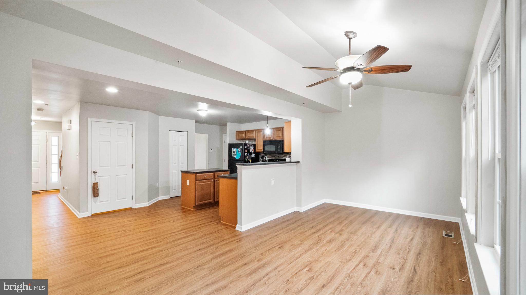 BRANDYWINE CROSSING - Residential Lease