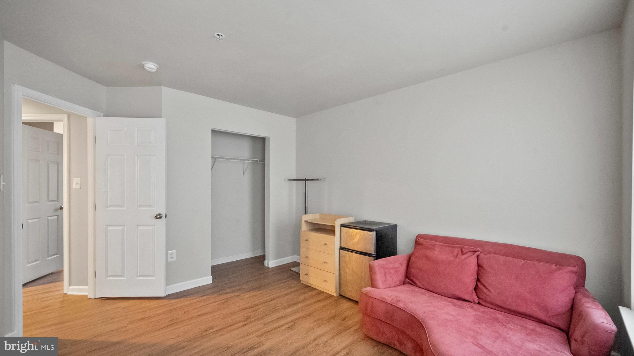 BRANDYWINE CROSSING - Residential Lease