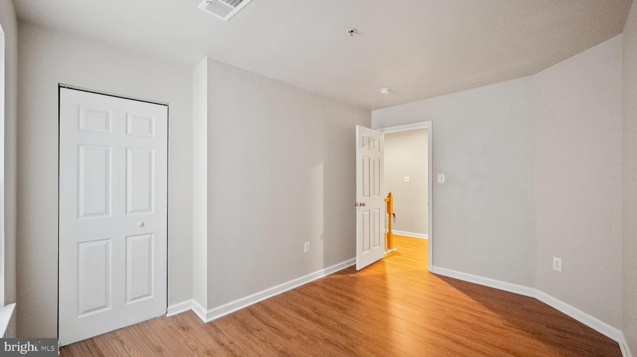 BRANDYWINE CROSSING - Residential Lease