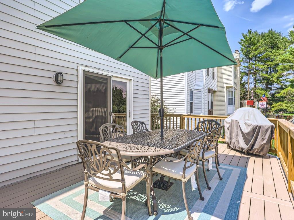 SOUTH HAMPTON - Residential