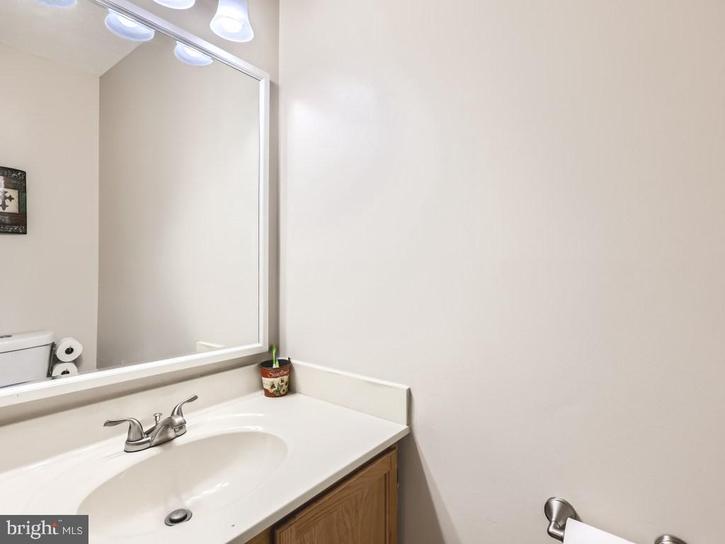 SOUTH HAMPTON - Residential