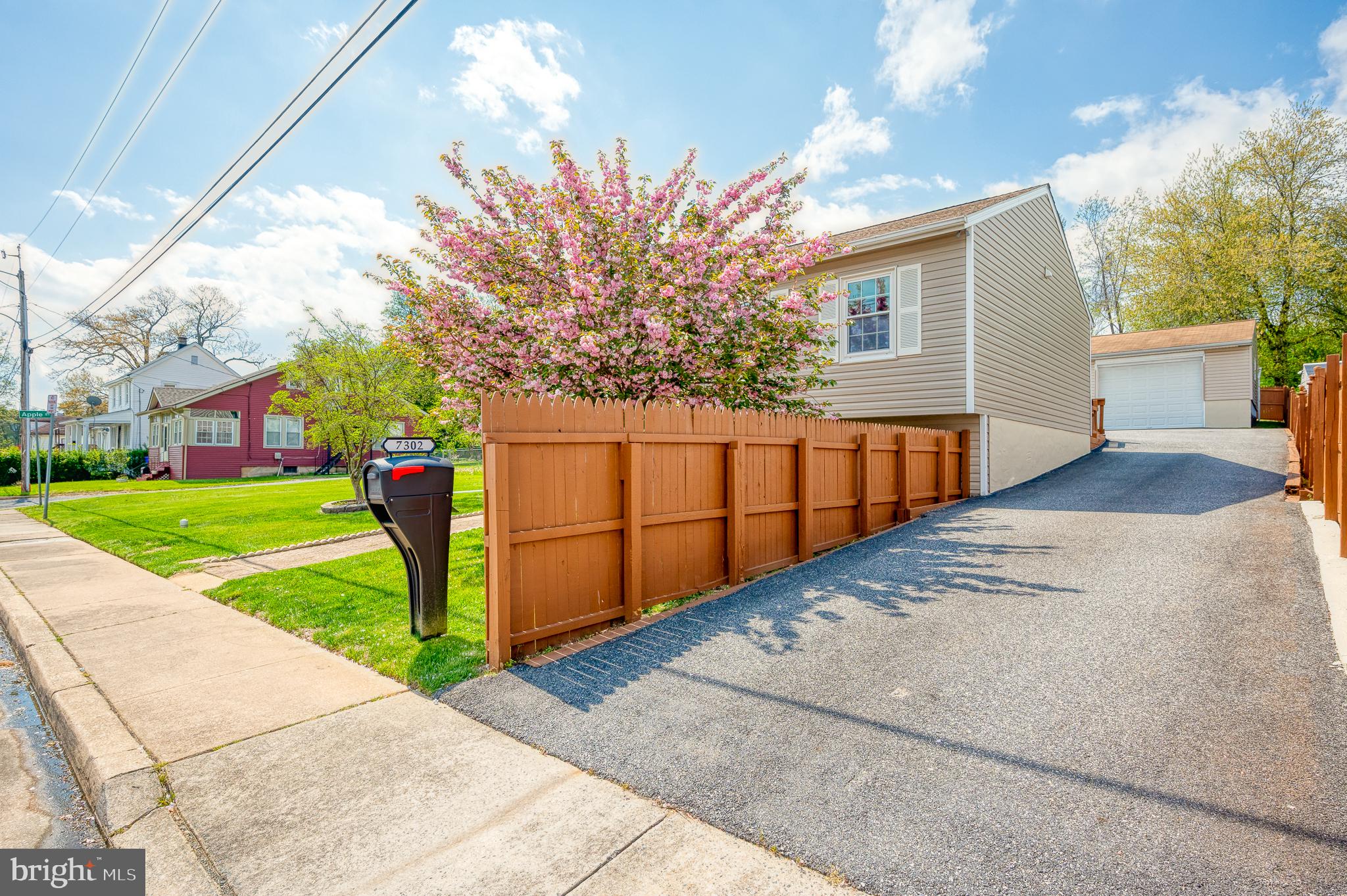 CHERRY HEIGHTS - Residential