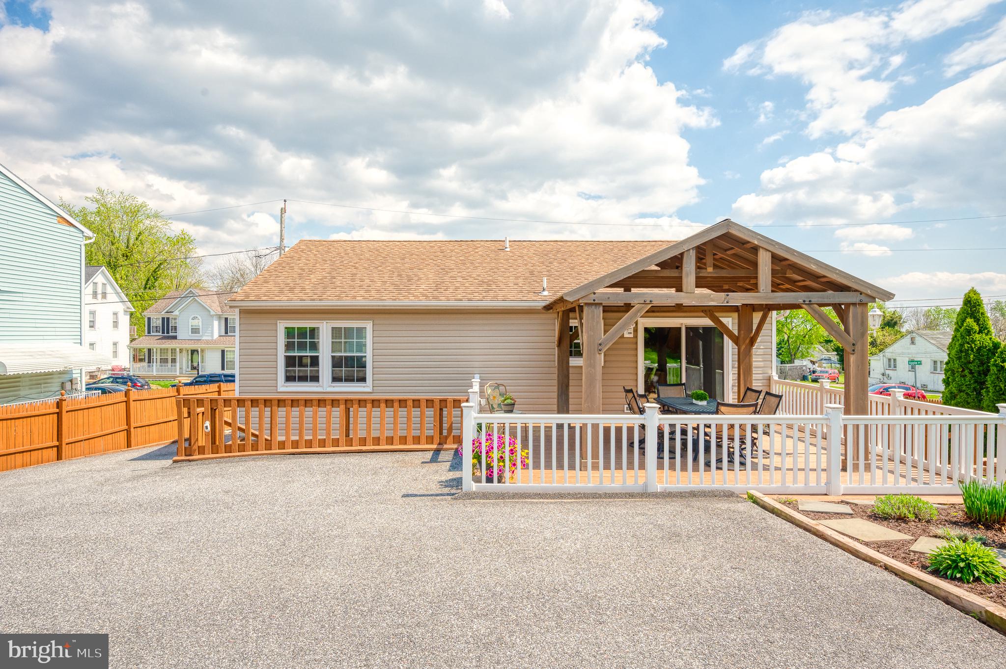 CHERRY HEIGHTS - Residential