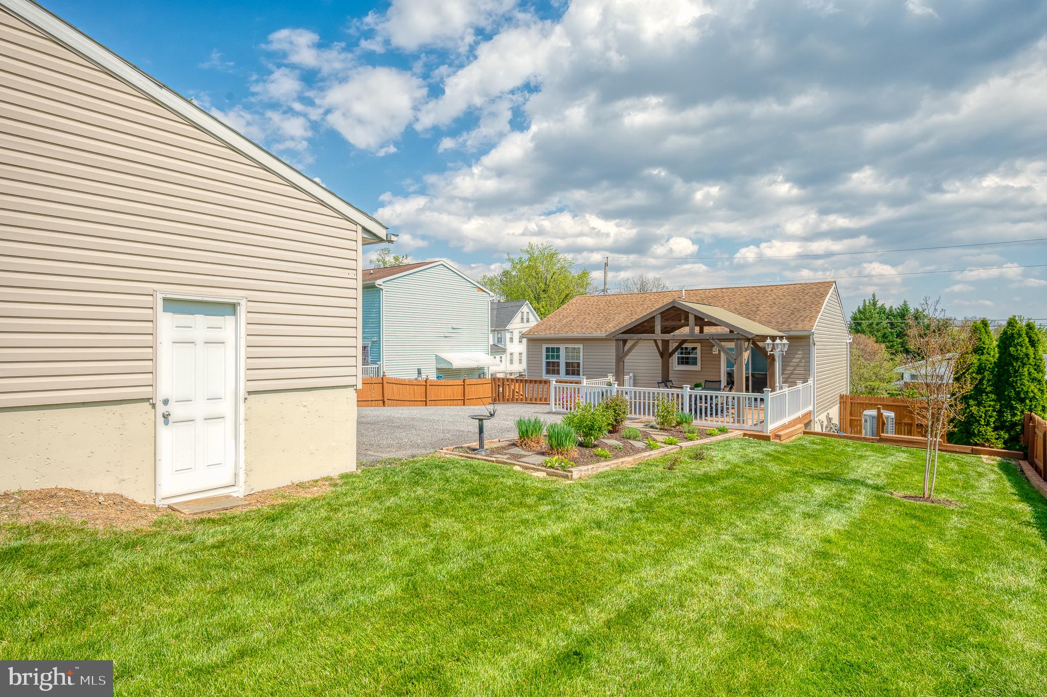 CHERRY HEIGHTS - Residential