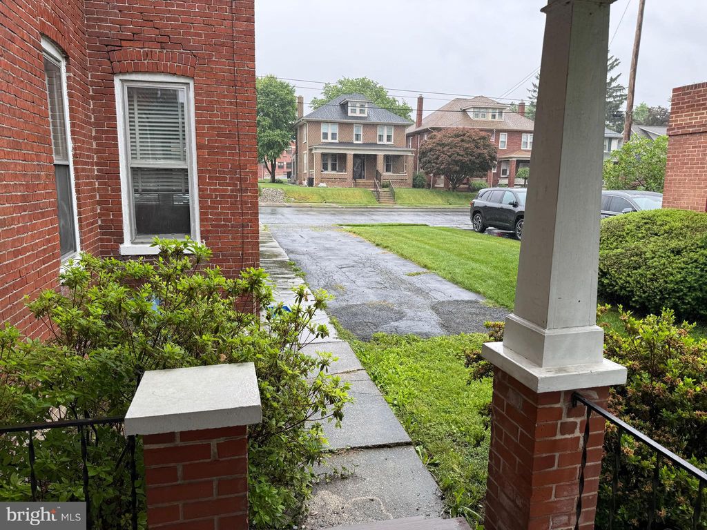 Photo of 912 Locust Street, COLUMBIA, PA 17512 (MLS # PALA2088792)