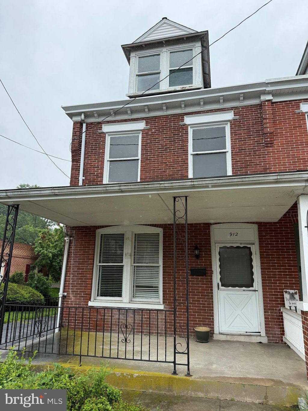 Photo of 912 Locust Street, COLUMBIA, PA 17512 (MLS # PALA2088792)