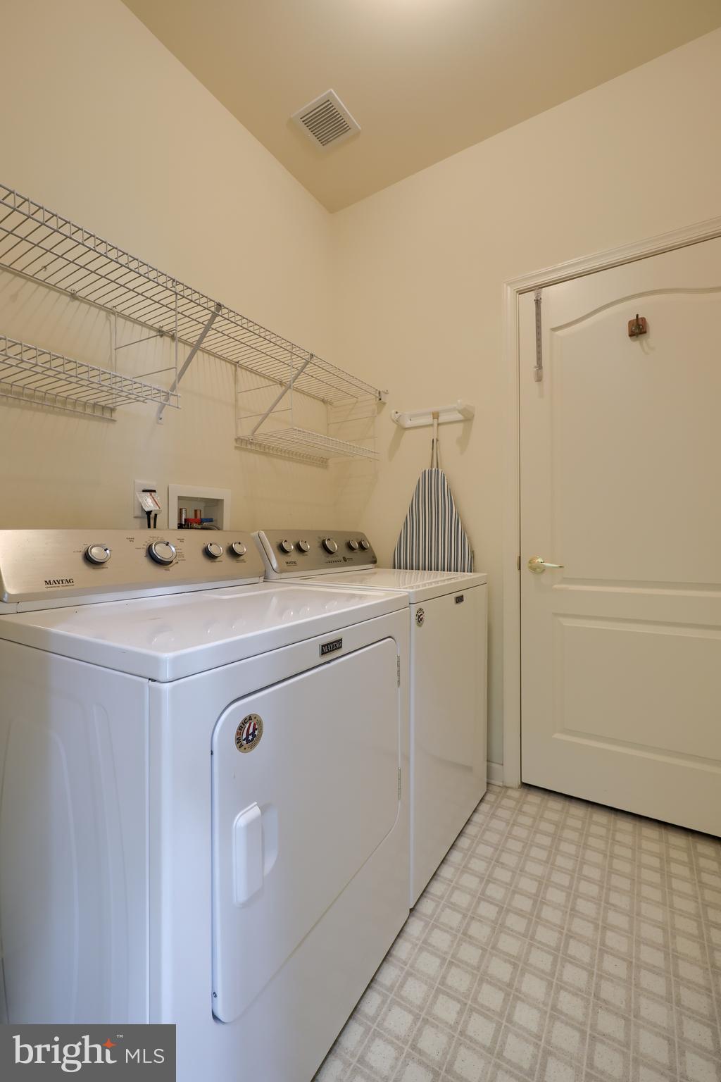 VILLAGE GRANDE - Residential