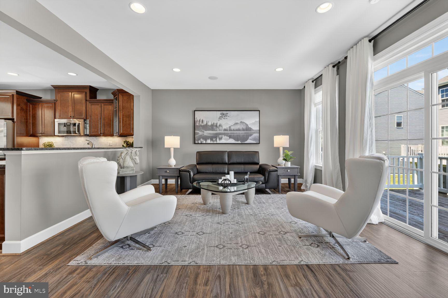 8909 ENGLEWOOD FARMS DRIVE
