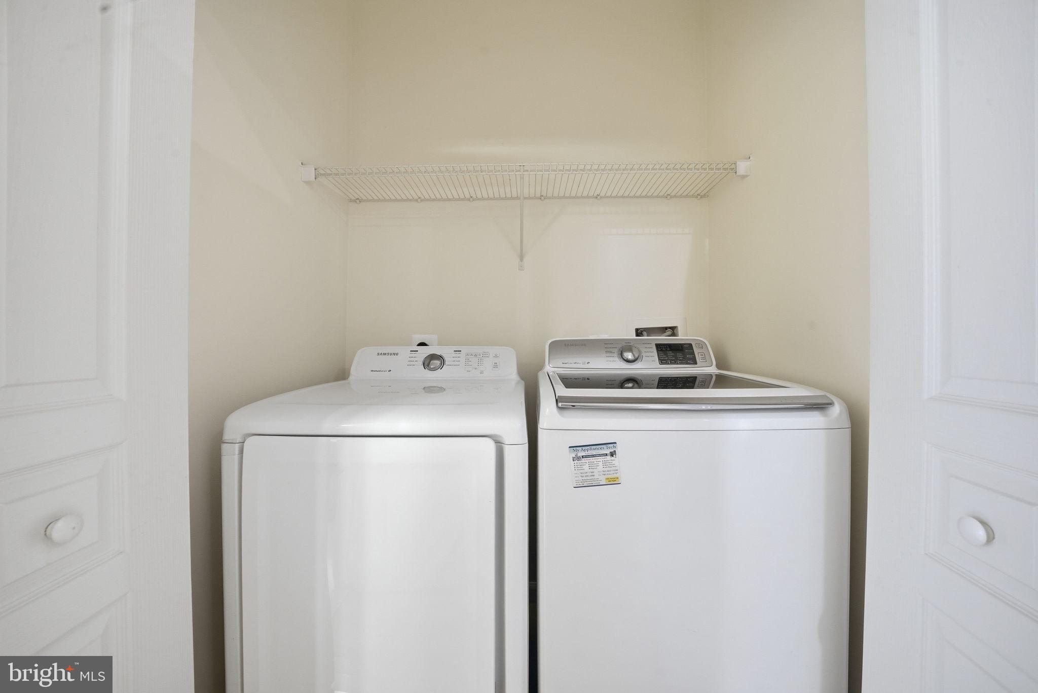 SAVOY AT RESTON TOWN CENTER - Residential