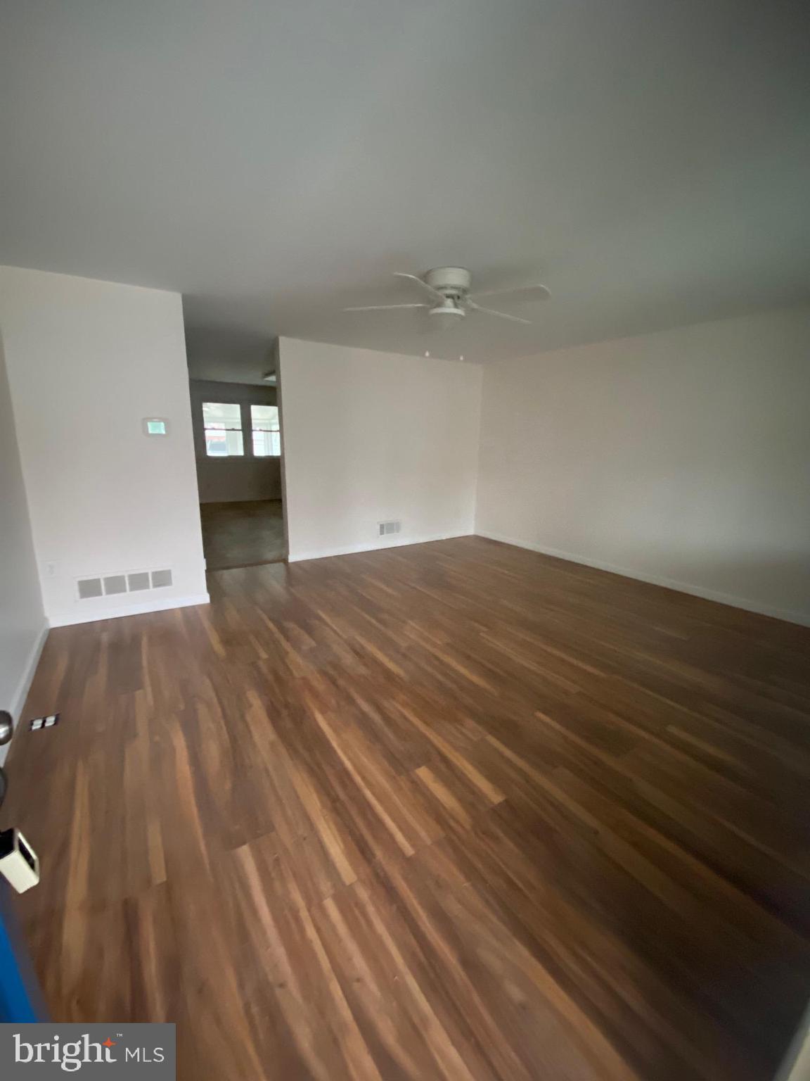 NORTH POINT VILLAGE - Residential Lease