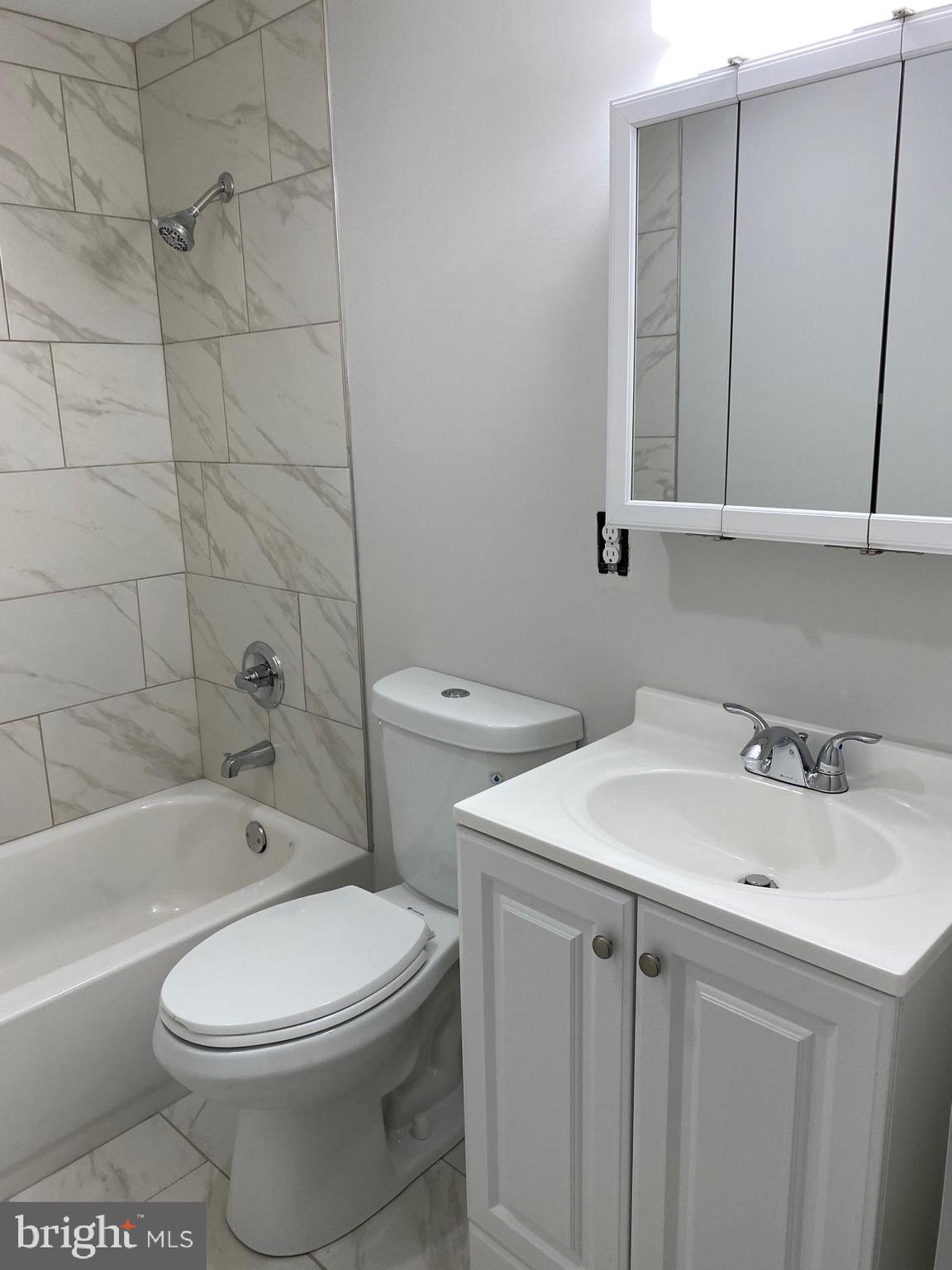 NORTH POINT VILLAGE - Residential Lease