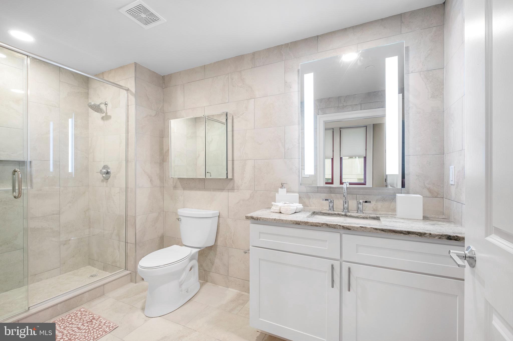 RITTENHOUSE SQUARE - Residential Lease