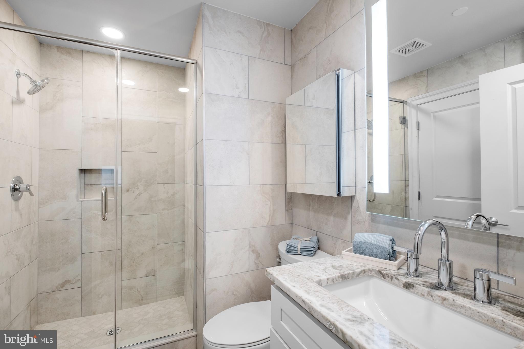 RITTENHOUSE SQUARE - Residential Lease