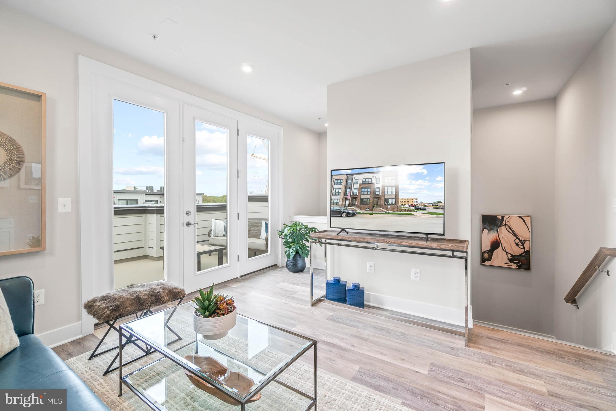 WESTSIDE AT SHADY GROVE - Residential