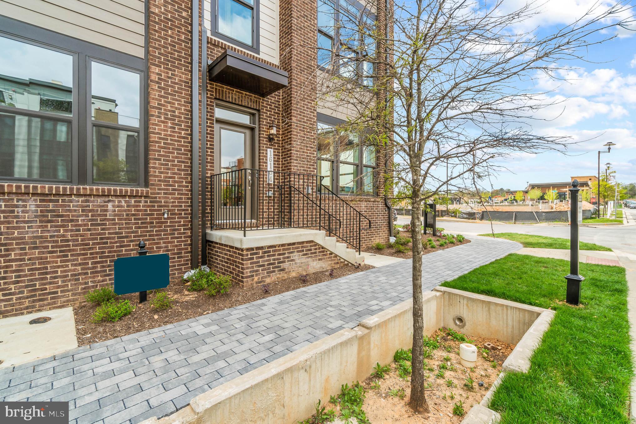 WESTSIDE AT SHADY GROVE - Residential