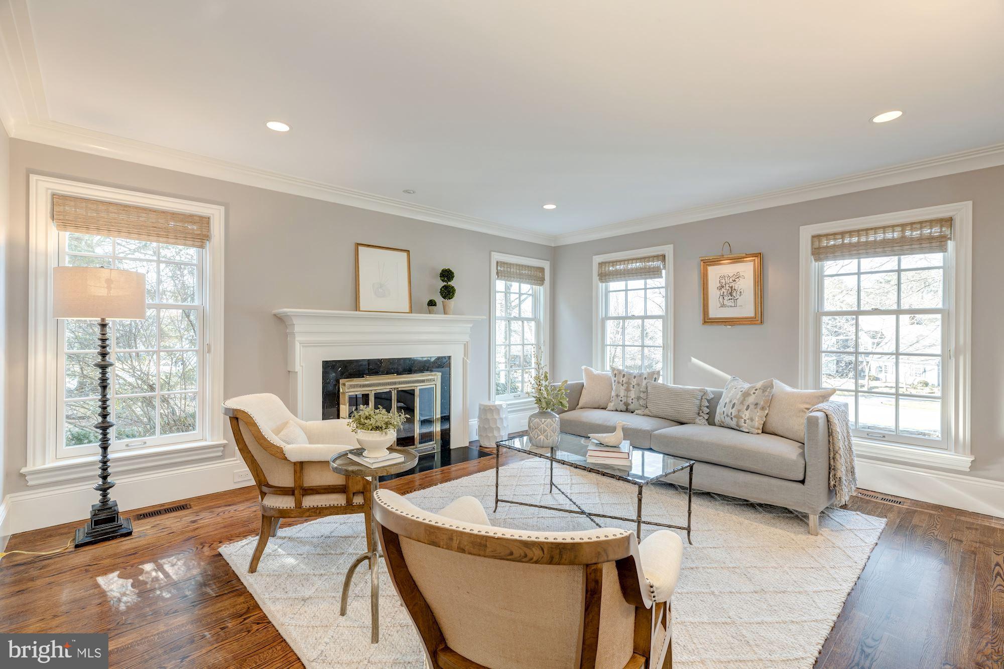 COUNTRYSIDE - Residential