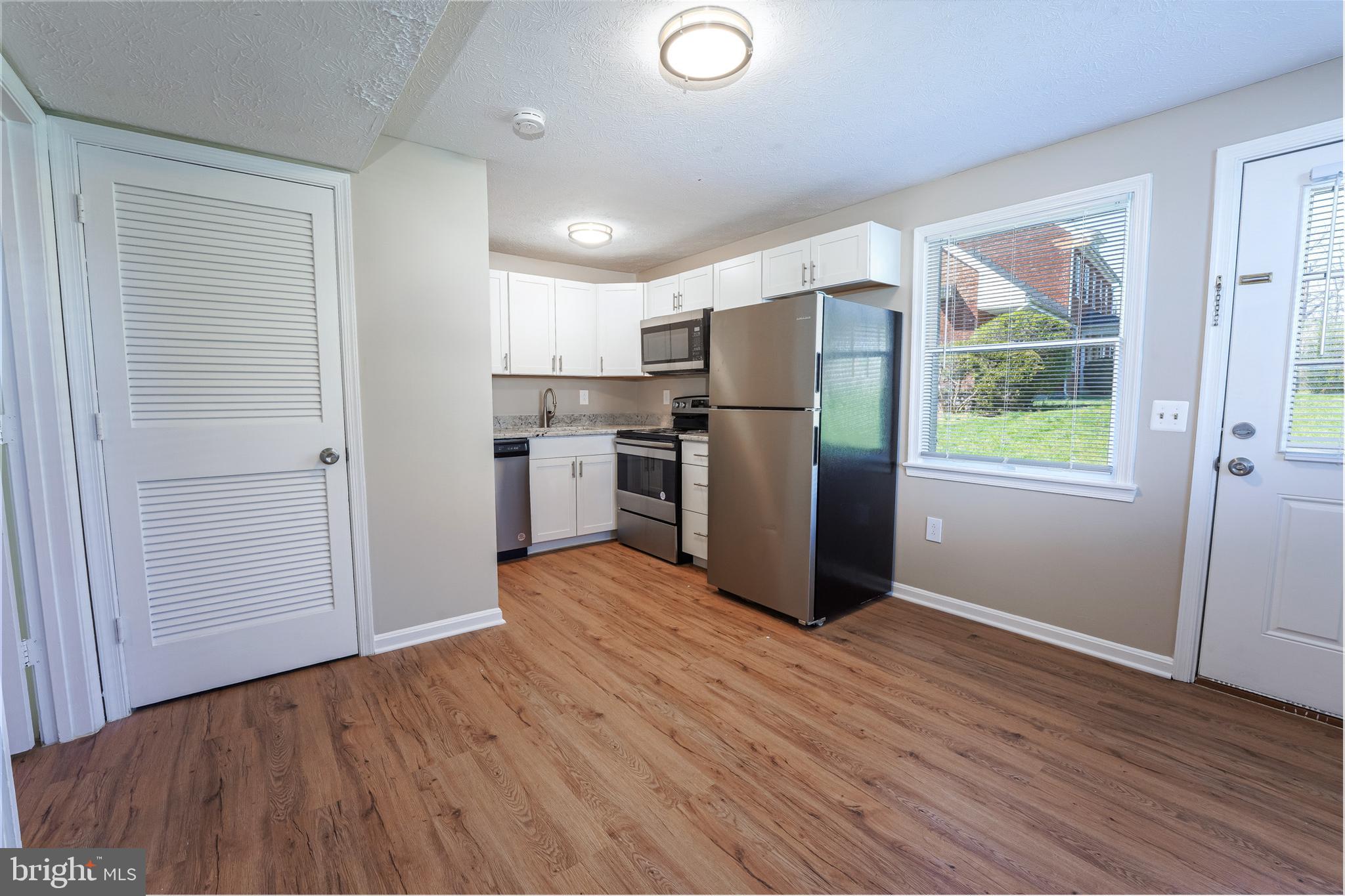 SHAWNEE HEIGHTS - Residential Lease