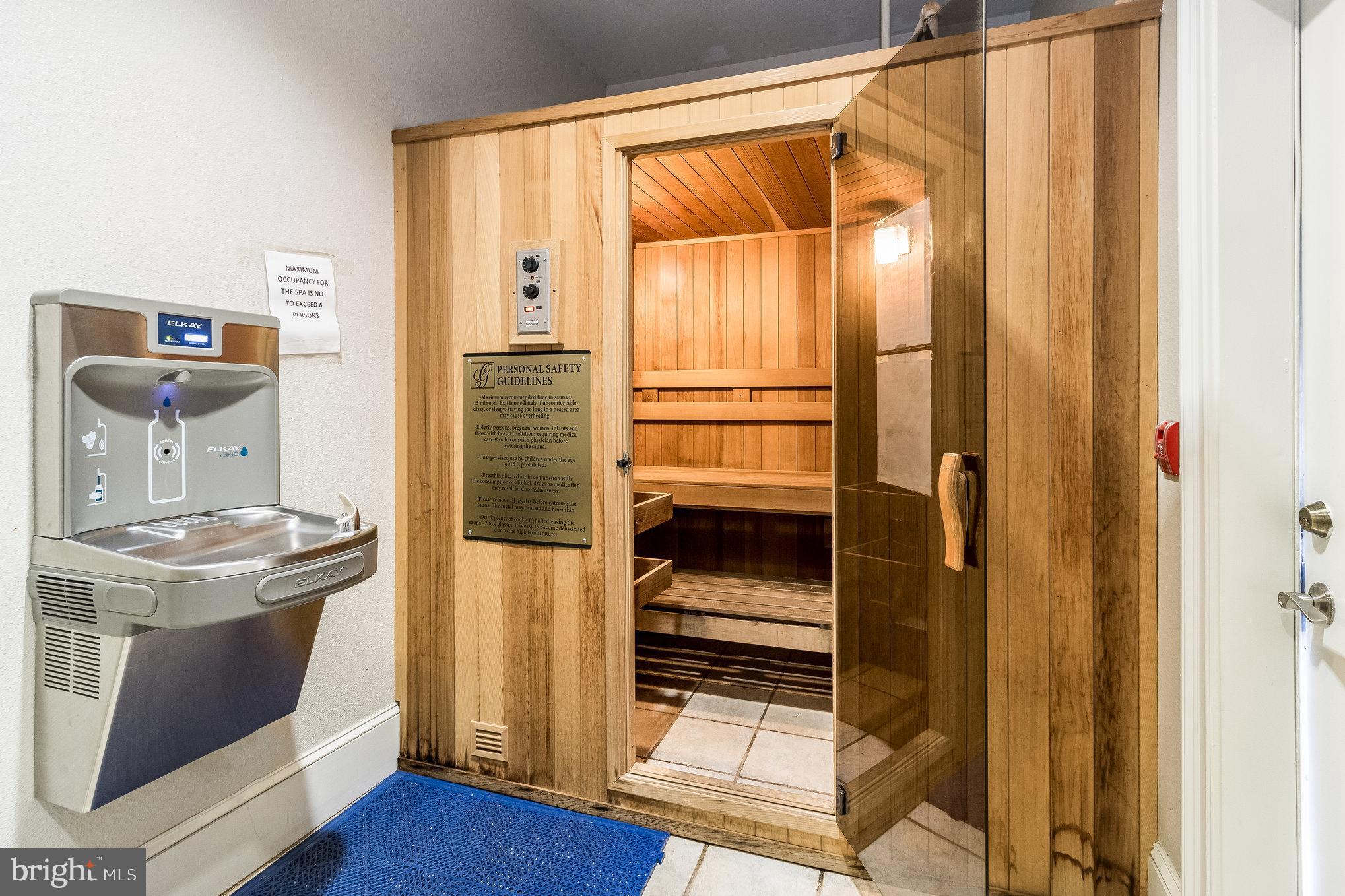 GATES OF MCLEAN - Residential Lease