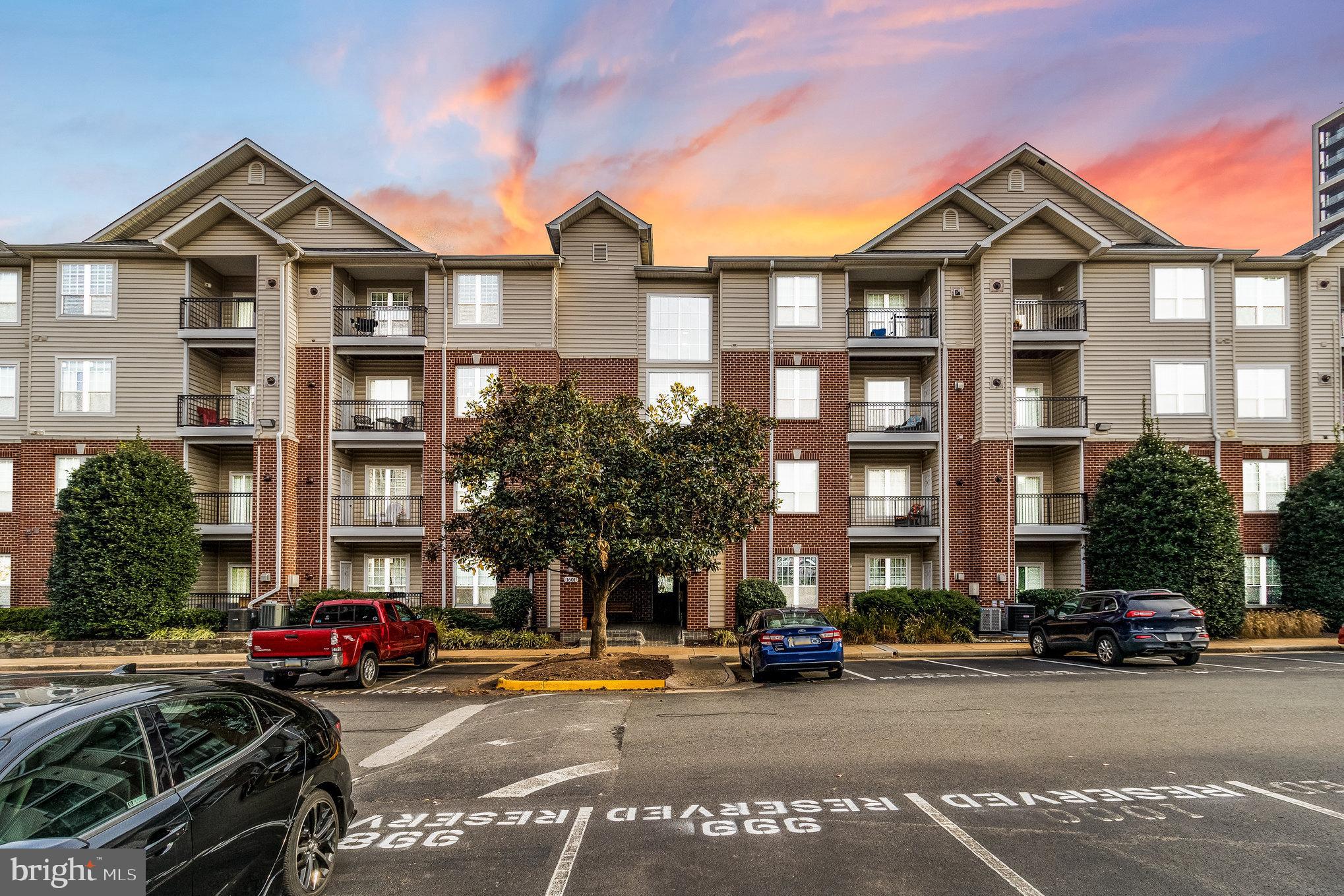 GATES OF MCLEAN - Residential Lease